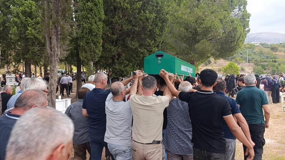 Genç doktor adayı kansere yenik düştü