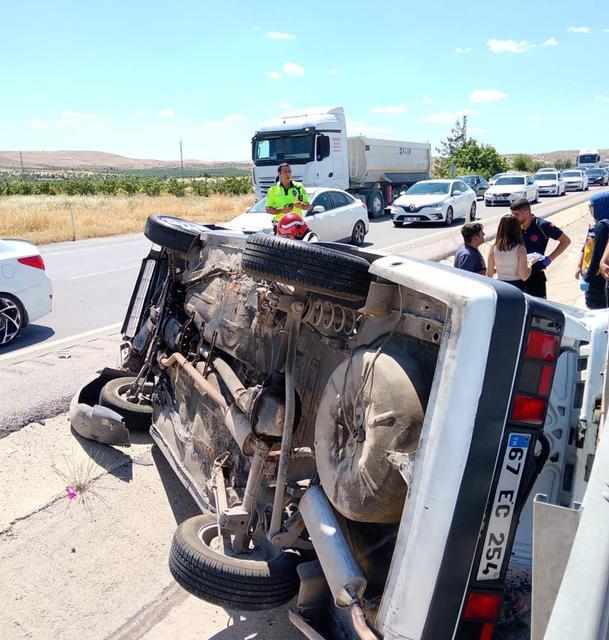 Ters dönen otomobildeki 8 aylık bebek hayatını kaybetti