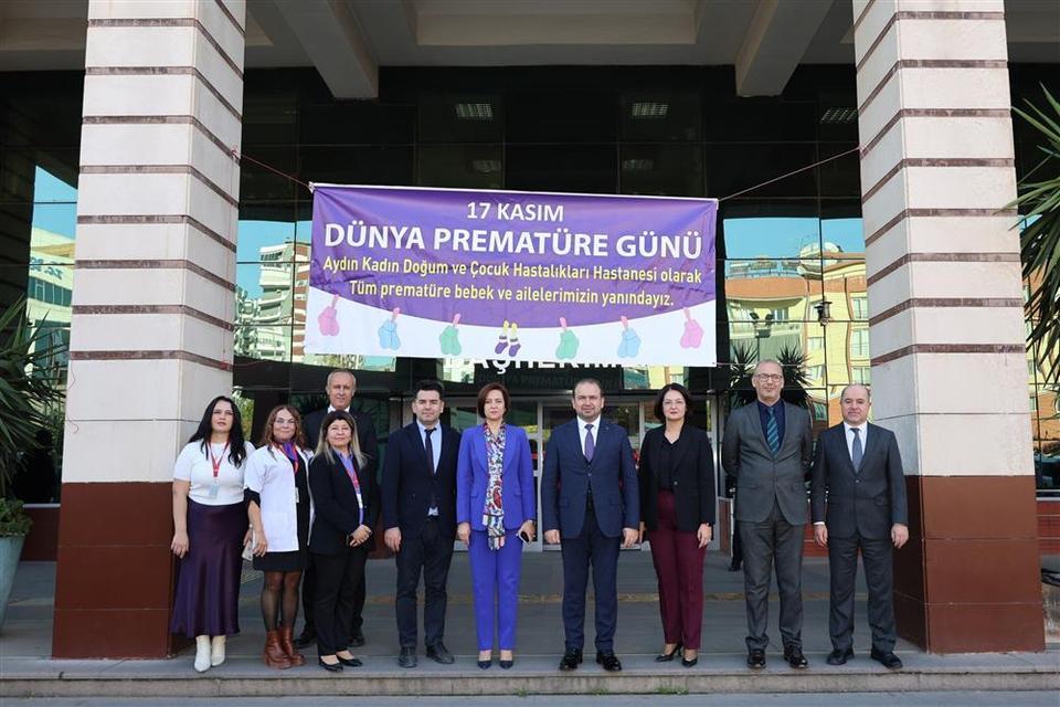Müdür Şenkul'dan prematüre bebeklere ziyaret