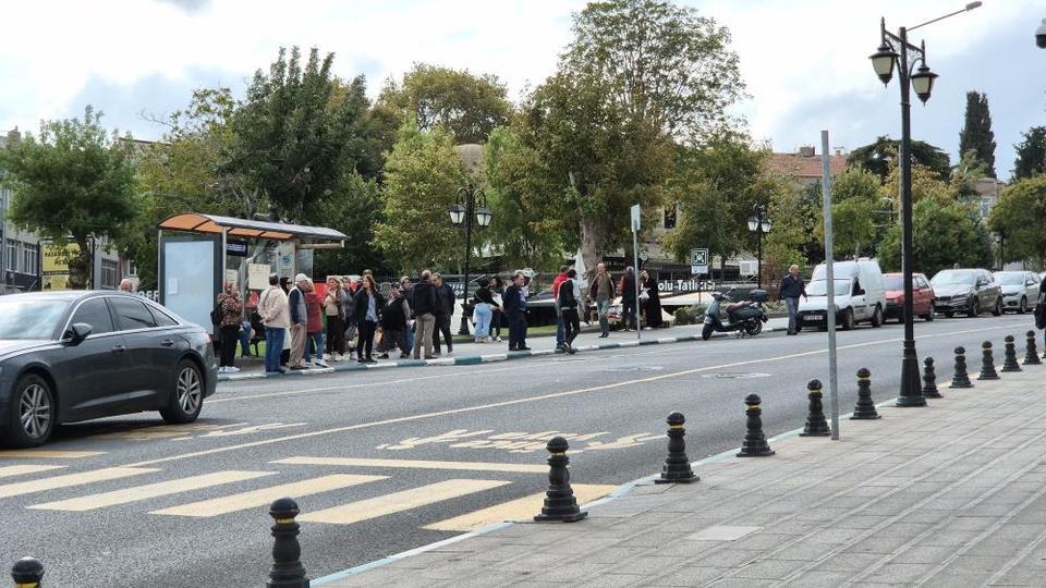 Deprem vatandaşlarda paniğe neden oldu