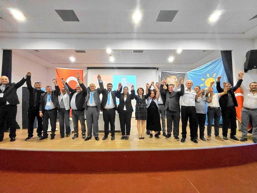İYİ Parti İncilriova'da Etten, yeniden başkan seçildi