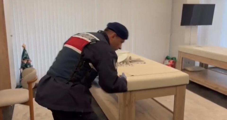 Masaj salonuna fuhuş operasyonu: 3 şüpheli tutuklandı