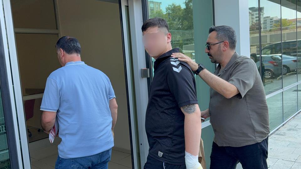17 yaşındaki çocuk 2 kişiyi yaraladı