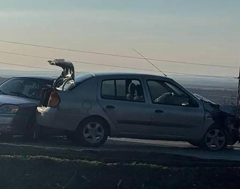 İki otomobil çarpıştı: 1 ölü