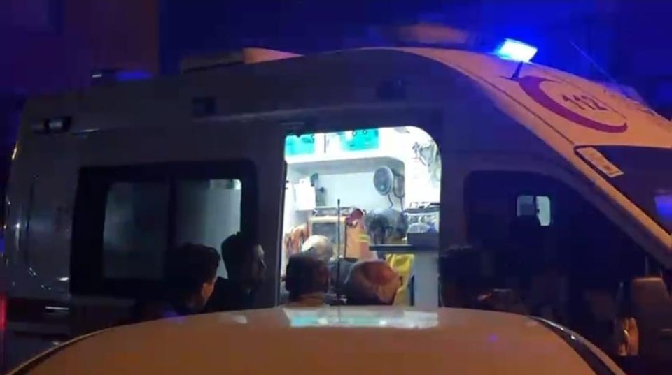 Sopalı kavgada burnu kırıldı