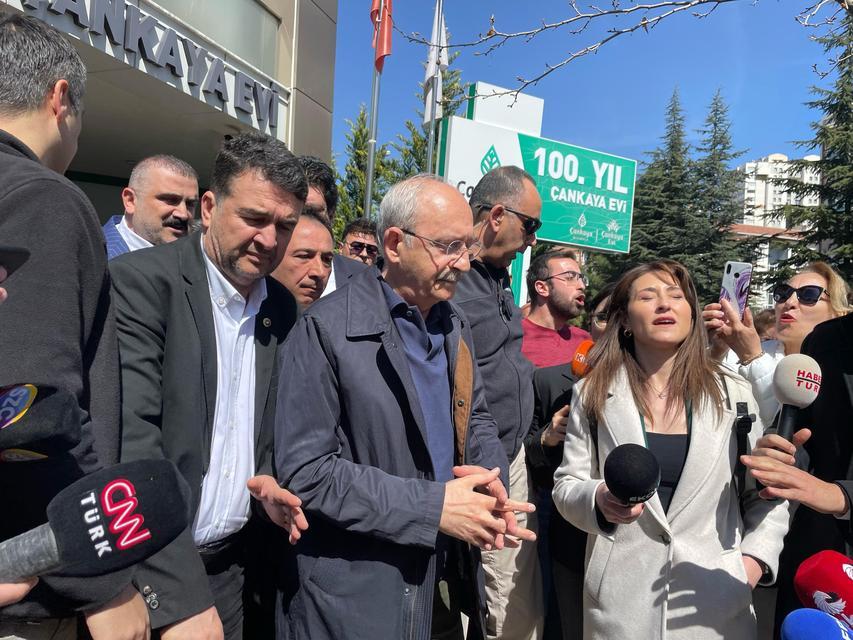 Kılıçdaroğlu: "Demokrasi mücadelesi kutsal bir mücadeledir"
