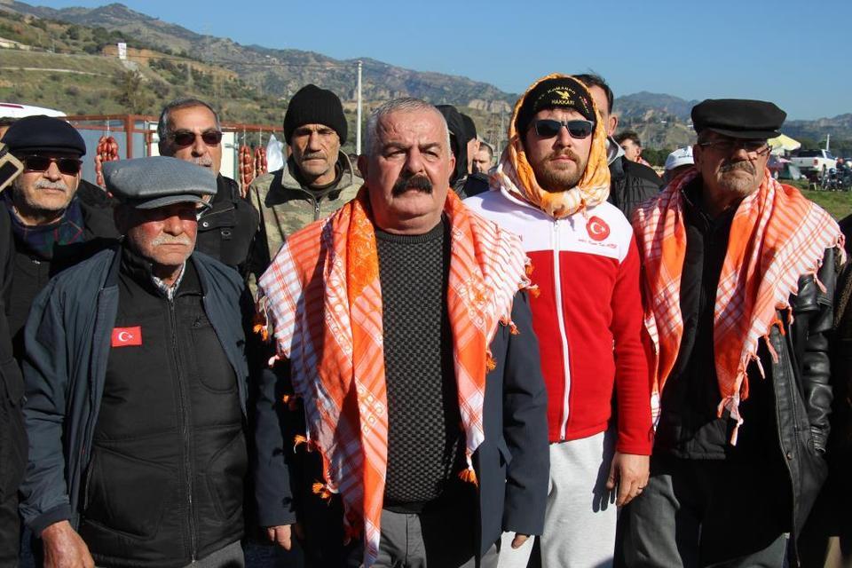 Deve güreşlerinin yeniden yapılması için Aydın'da toplandılar