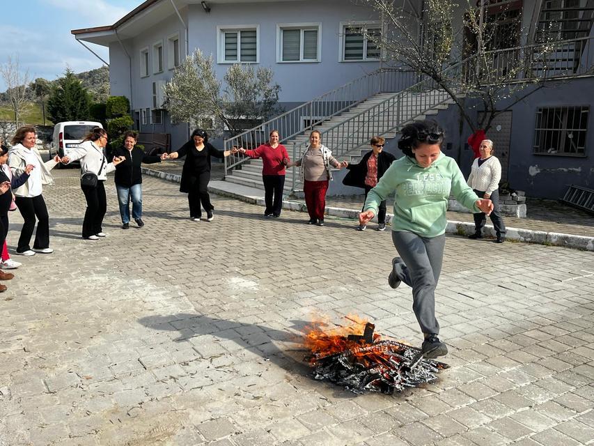 Söke Alevi Kültür Derneğinde Nevruz Coşkusu