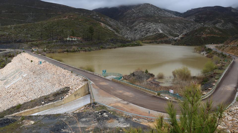 Kozağaç Barajı'nda su tahliyesine başlandı