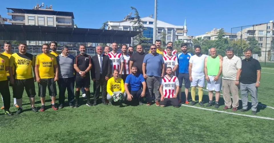 Aydın'da imamlar yeşil sahada buluştu