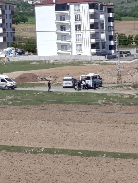 Bir kişi boş arazide ölü bulundu