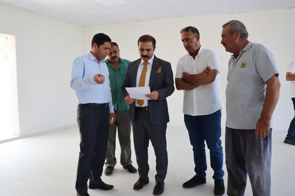 KOÇARLI KAYMAKAMI TAŞKIN CEMEVİ İNŞAATINDA İNCELEMELERDE BULUNDU