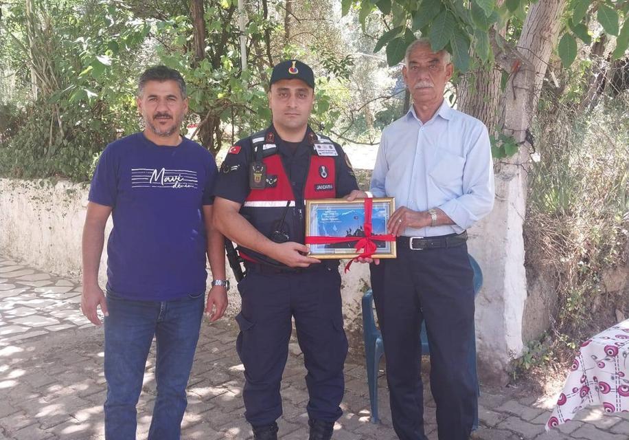 Aydınlı kahramanların hatıraları tablolarda yaşatılıyor