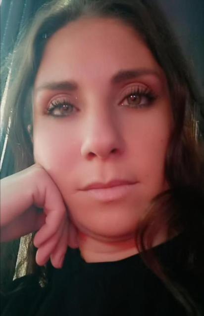 38 yaşındaki kadın, çalıştığı markete giderken bıçaklanarak öldürüldü