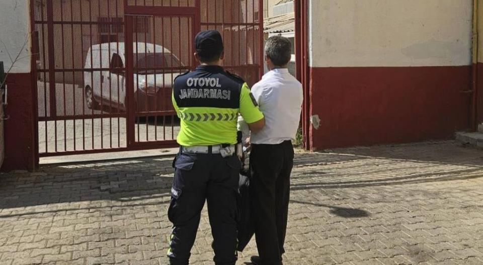 Aydın’da jandarma operasyonunda 22 şahıs yakalandı