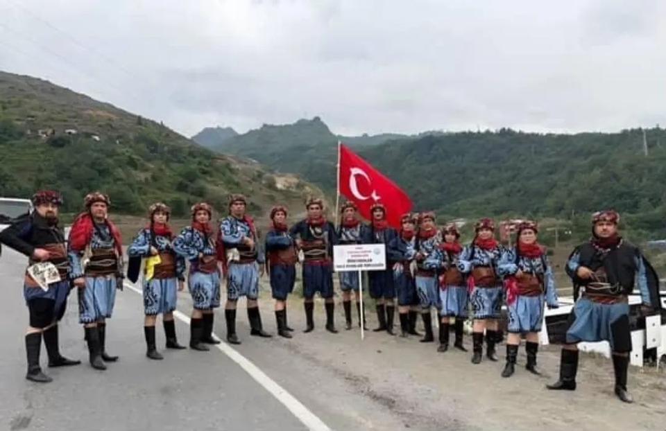 Artvin’de Söke rüzgarı esti