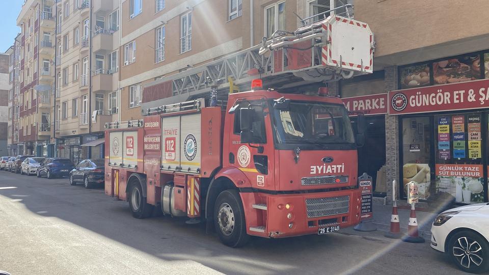 Fırın bacasından yükselen dumanlar paniğe sebep oldu