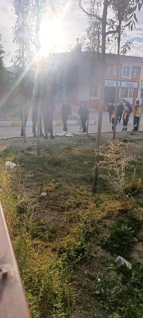 VAN'DA SİLAHLI ÖĞRENCİ ALARMI