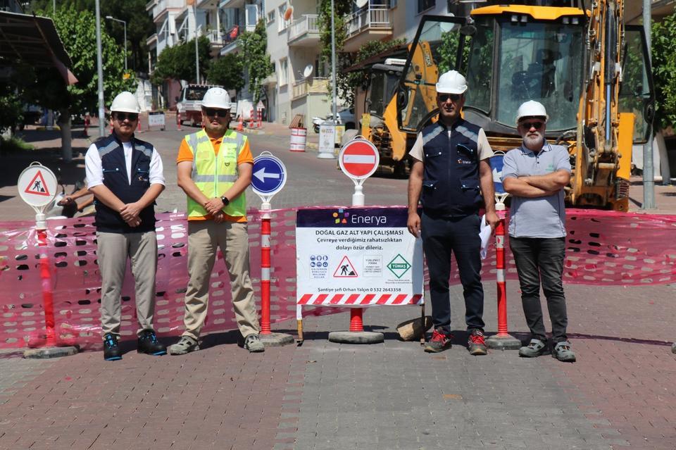 Başkan Özel müjdeyi verdi: “Doğalgaz için ilk kazma vuruldu”