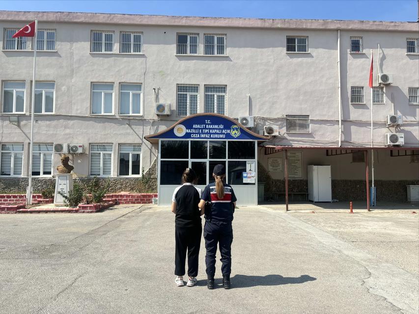 Aydın’da 16 yıl 9 ay hapis cezasıyla aranan kadın yakalandı