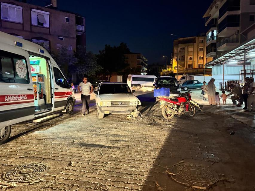 Otomobil ile çarpışan motosikletli yaralandı