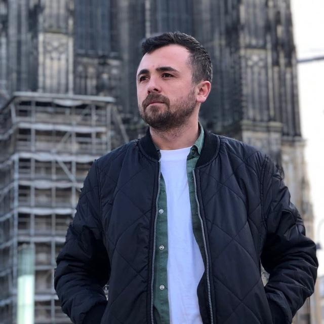 Kürek sörfü yaparken kaybolmuştu, son yolculuğuna uğurlandı