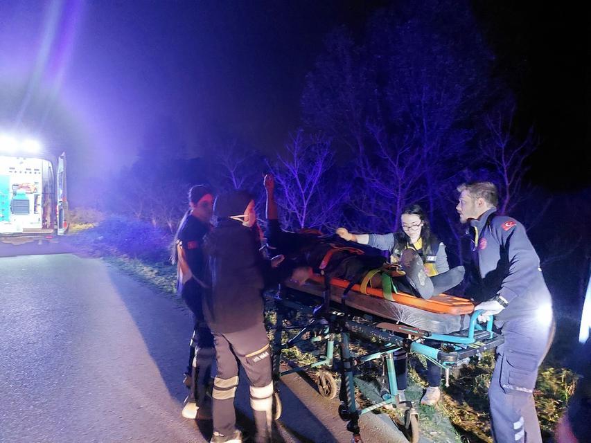 Böyle tiryakilik görülmedi: Sedyede sigara yaktı