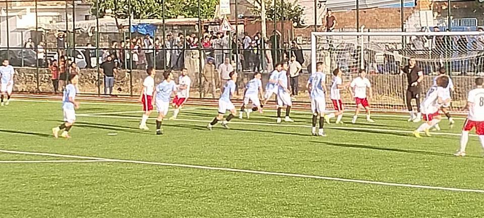 Derbinin galibi Neşetiyespor oldu