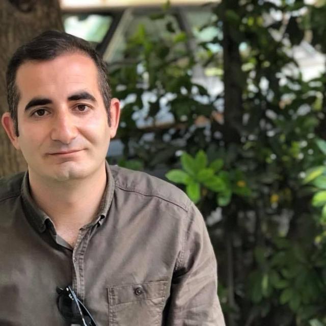 CEZA İNFAZ KORUMA ARACI DEVRİLDİ: 1 ÖLÜ, 1 YARALI HAYATINI KAYBEDEN İNFAZ KORUMADA GÖREVLİ MEMURUN EŞİ VE MESAİ ARKADAŞLARI UZUN SÜRE GÖZYAŞI DÖKTÜ
