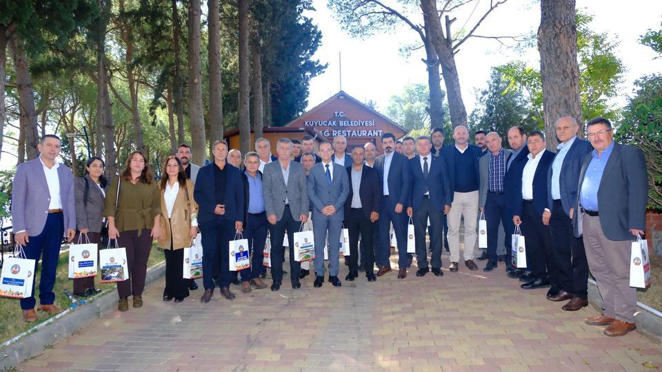 Başkan Doğanca muhtarlarla bir araya geldi