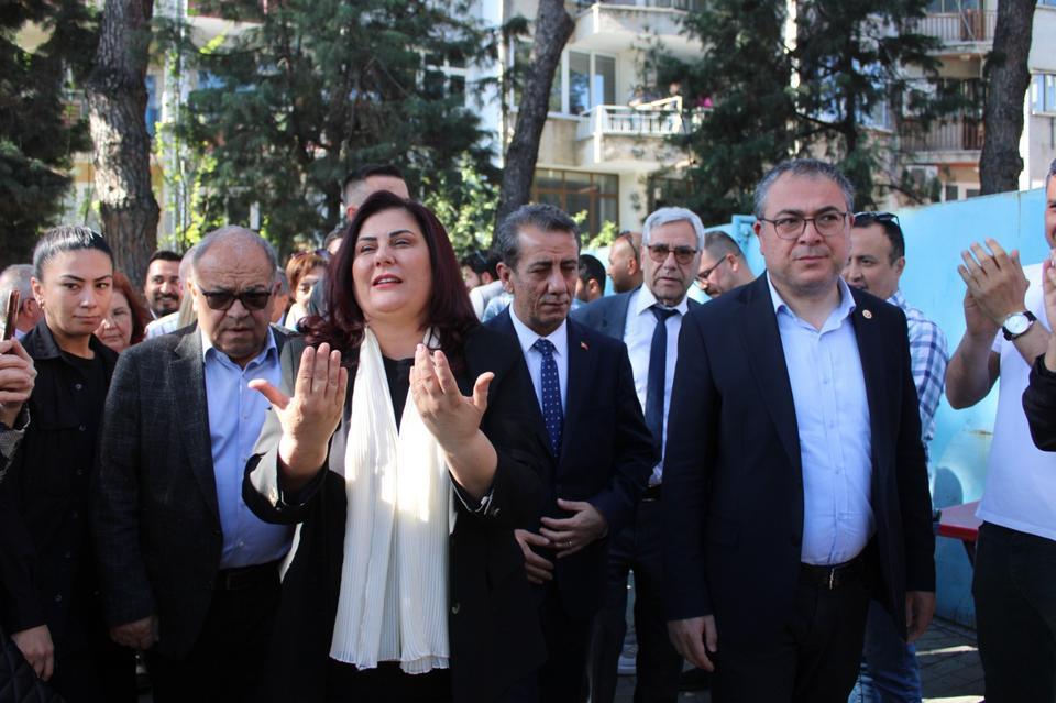 Çerçioğlu'ndan belediye personeline “CHP’den istifa” talimatı