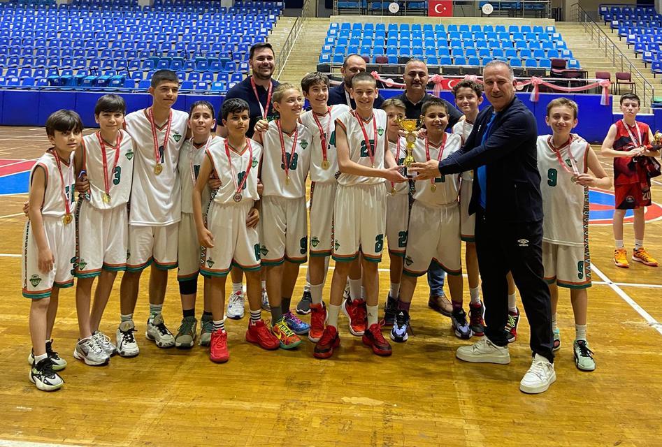 Şampiyon Söke Basket Oldu