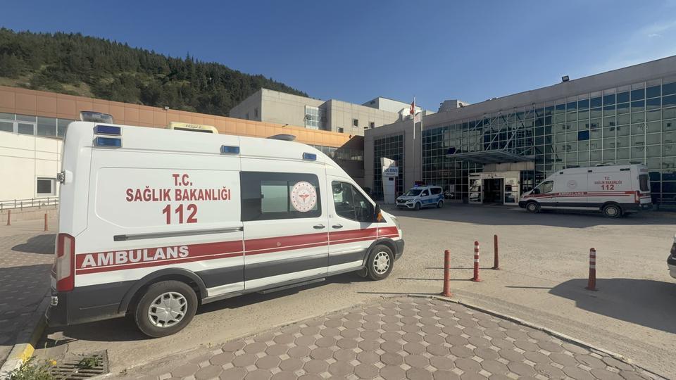 Amca oğulları arasındaki alacak verecek tartışması kanlı bitti: 1 ölü, 3 yaralı