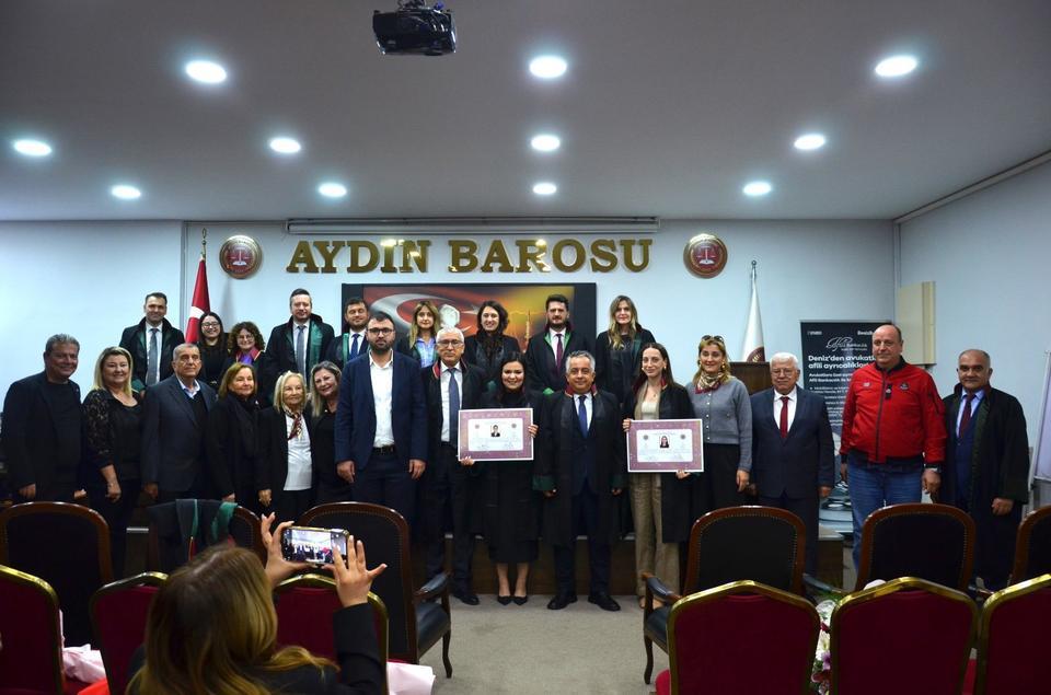 Aydın Barosu’nda iki yeni avukat mesleğe adım attı