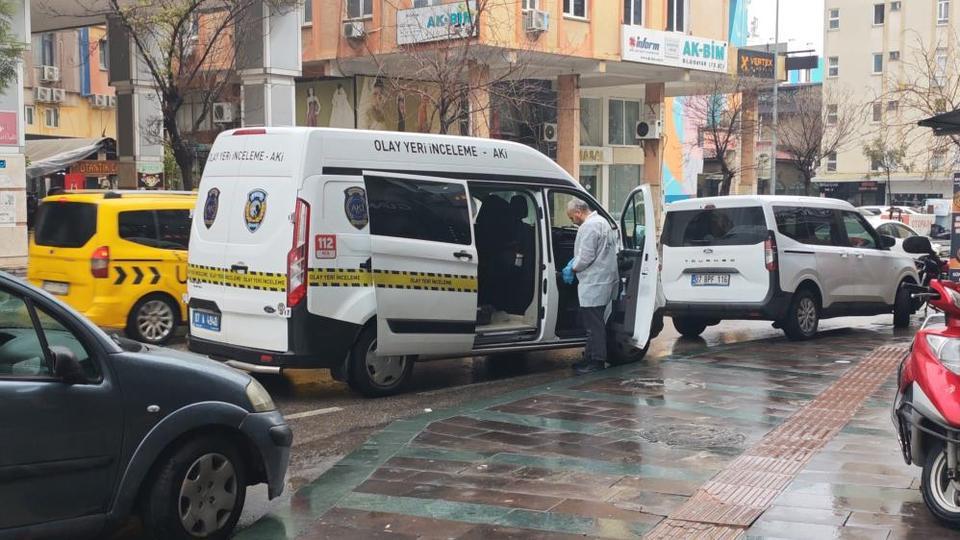 30 yaşındaki adam apart odasında ölü bulundu