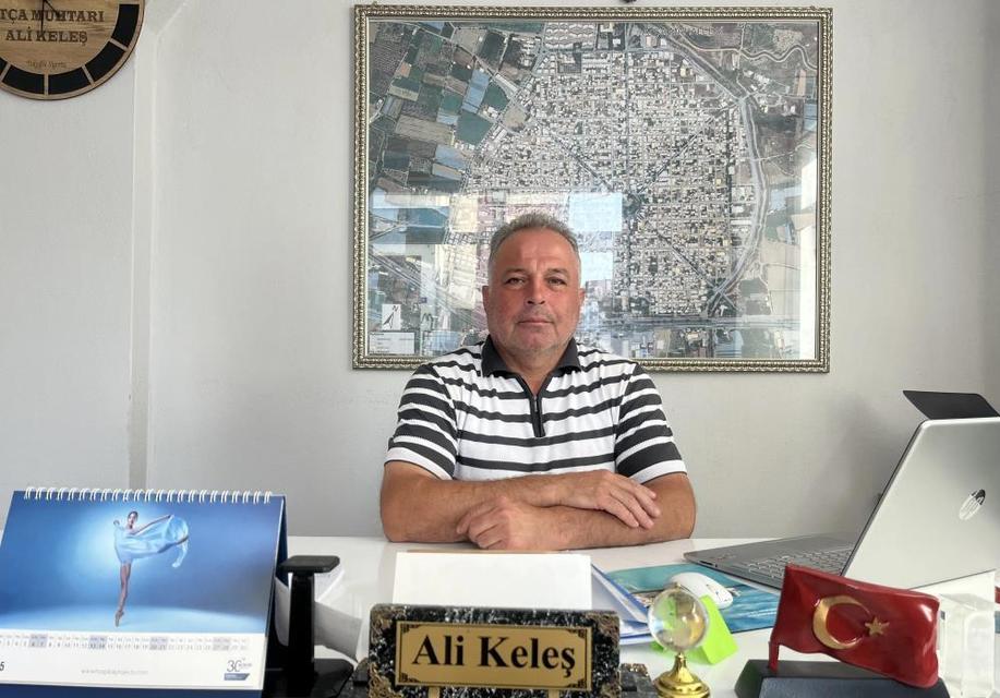 Muhtarlıktan 'ekmek dağıtım' hizmeti takdir topladı