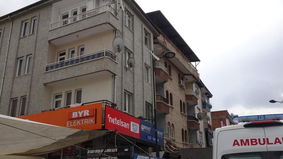 17 yaşındaki çocuk evde ölü bulundu