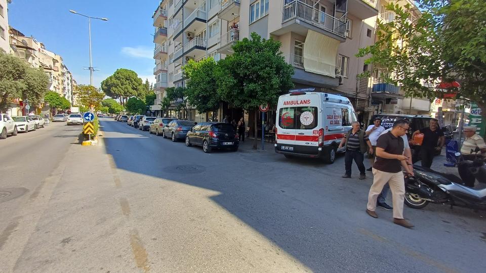 OTOMOBİL İLE MOTOSİKLET ÇARPIŞTI: 1 YARALI