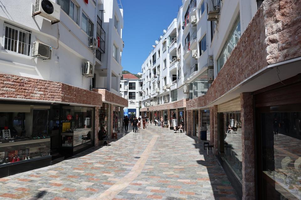 Marmaris çarşı bölgesinde çalışmalarda sona gelindi