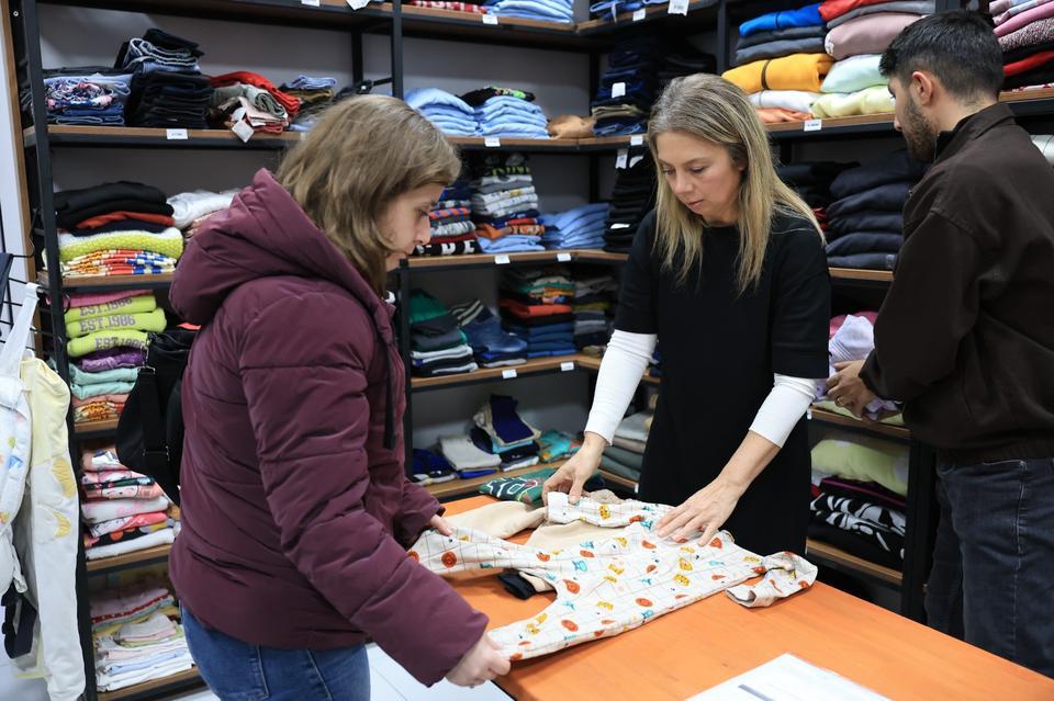 Efeler’de bayram öncesi gönüllere dokunan seferberlik