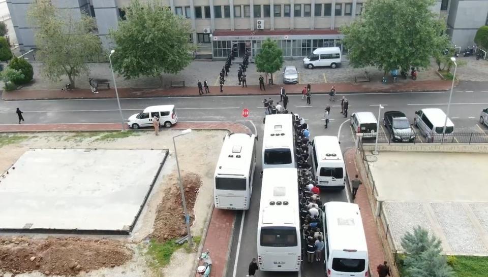 Denizli'de iki silahlı suç örgütüne yönelik operasyonda 73 şüpheli gözaltına alındı