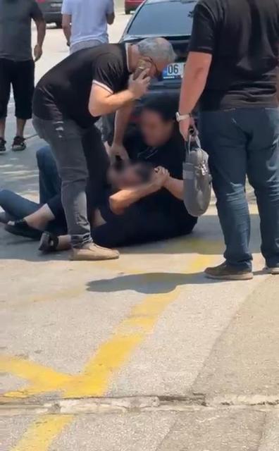 Eski eşinden kocasına meydan dayağı kamerada