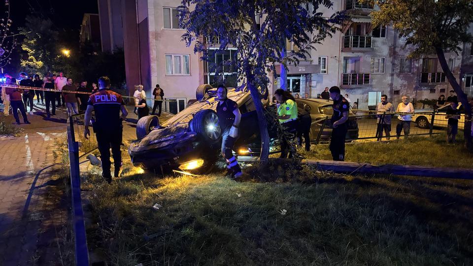 Kaza sonrası ekipler alarma geçti: Kopan parmağı aradılar
