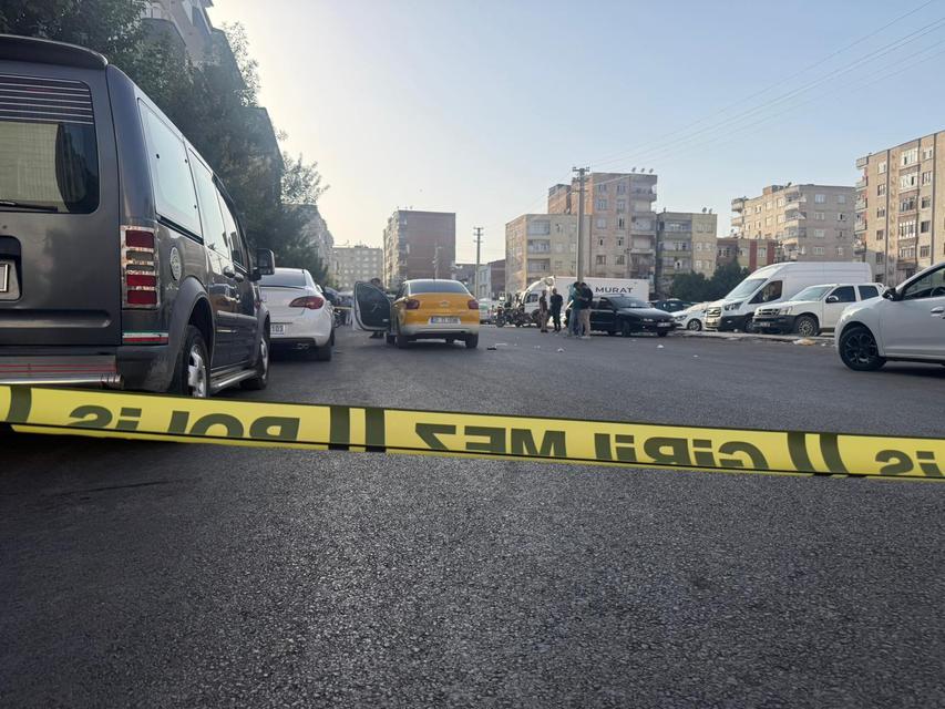 Eşinden kaçmak istedi, silahlı saldırıya uğradı