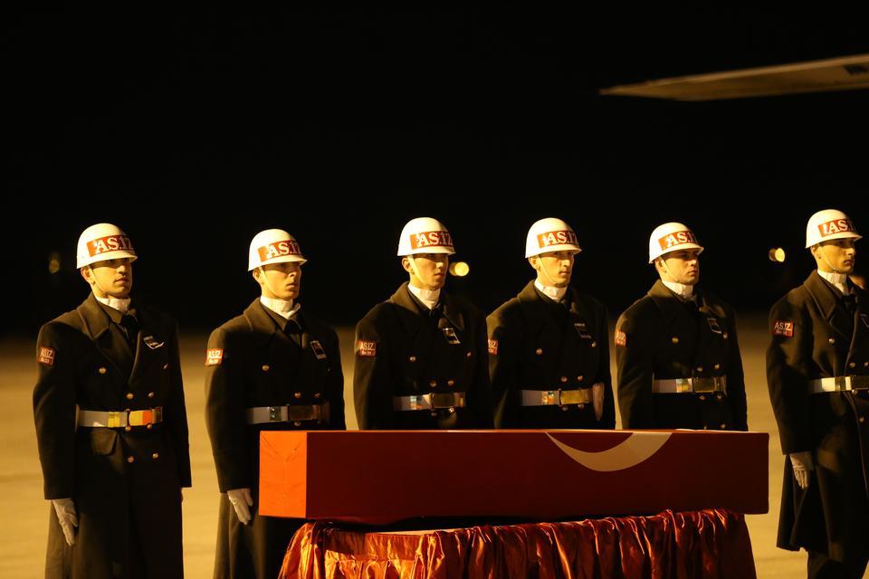 Piyade Uzman Çavuş Serinkan'ın naaşı memleketi Denizli'ye getirildi