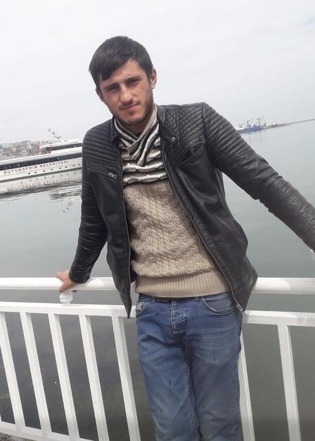 2 çocuk babası kendini astı