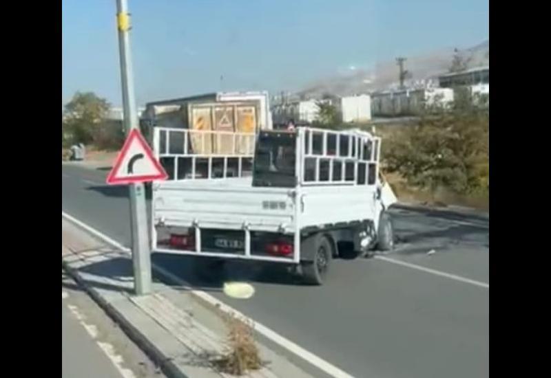 Hafriyat kamyonu ile kamyonet çarpıştı: 1 ölü