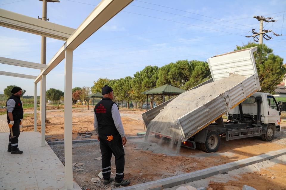 Başkan Yetişkin'den gençlere yaşam alanı