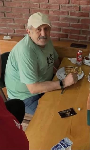 Ağaçtan düştü, merdiveni tutan kişi hayatını kaybetti