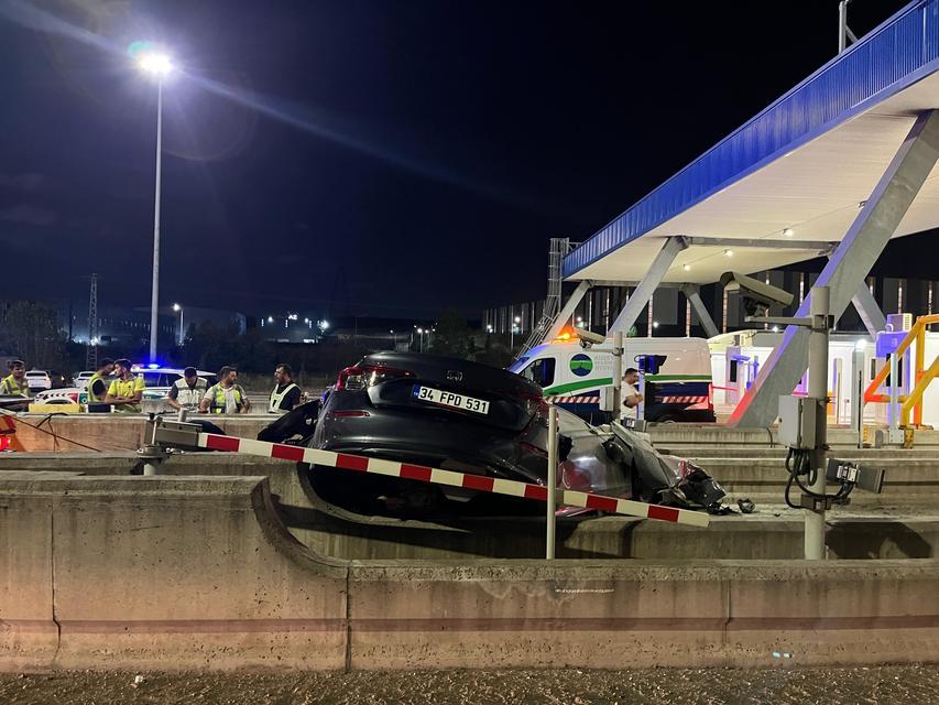 Gişelerde feci kaza